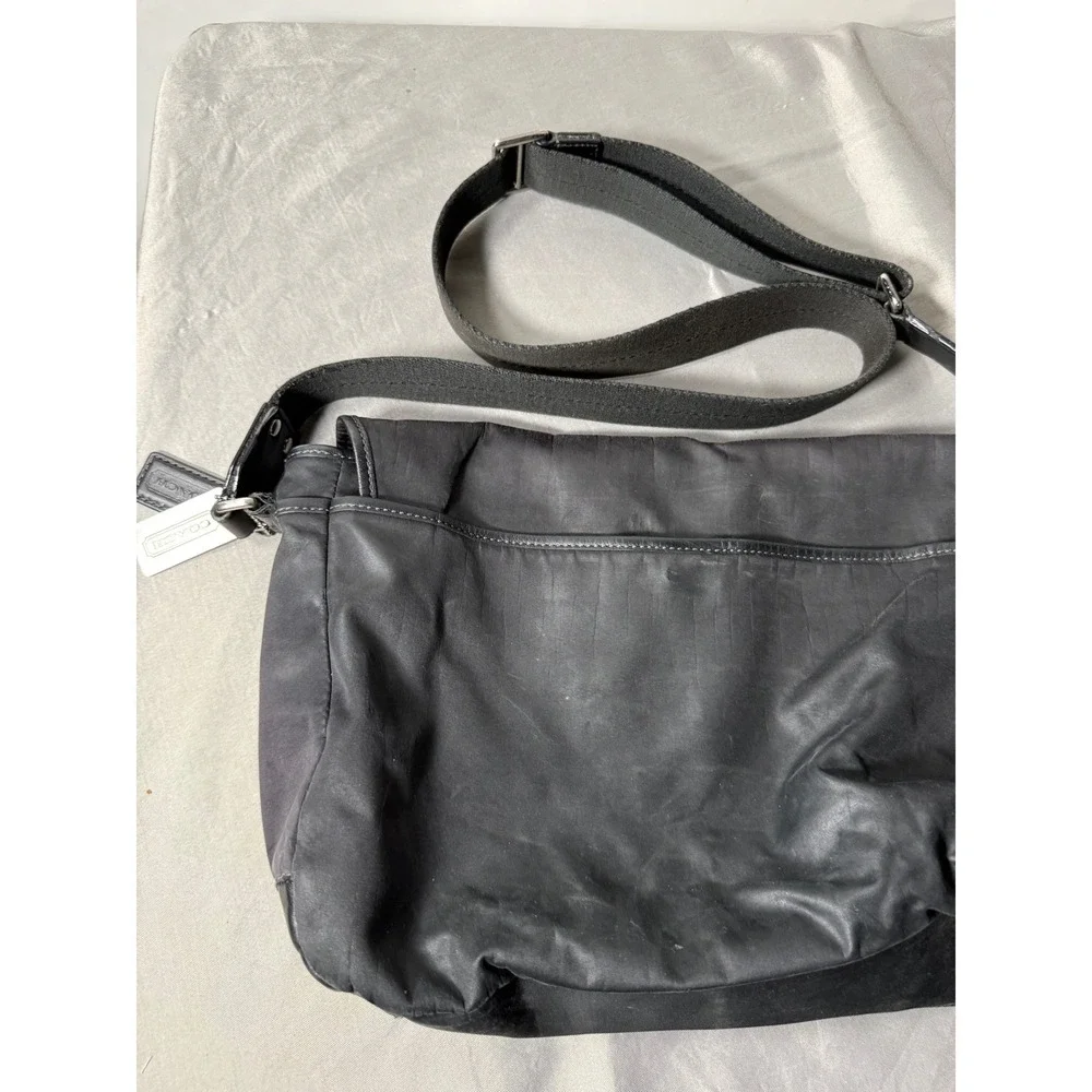 Coach messenger bag